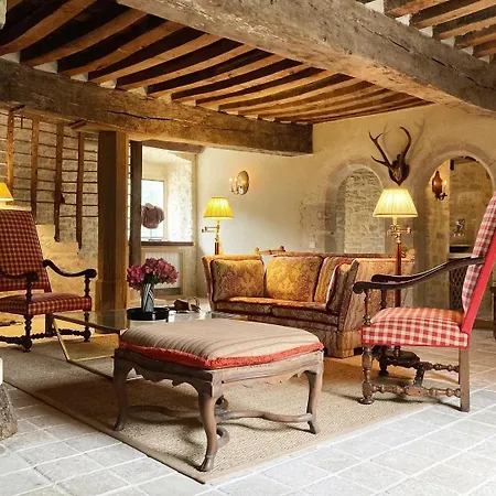 Du Petit Manoir Au Chateau D'hemevez