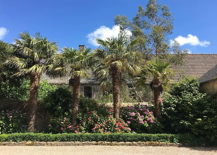 Du Petit Manoir Au Chateau D'hemevez Feriehus Hemevez
