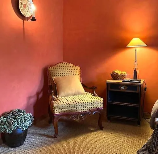 Du Petit Manoir Au Chateau D'hemevez * Hemevez